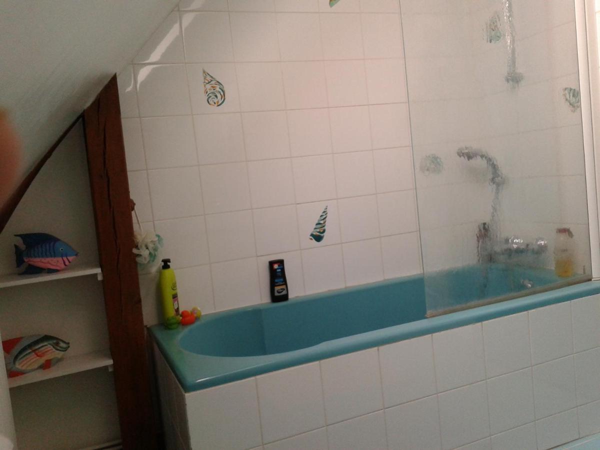 B&B Ferme De La Rouzannerie Pour 2 Ou Famille Lanneray 外观 照片