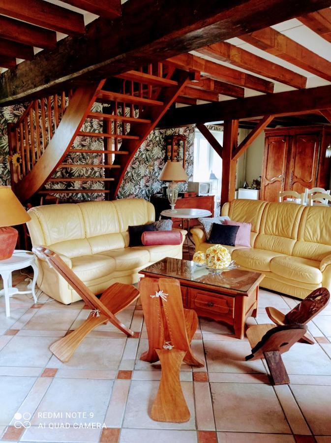 B&B Ferme De La Rouzannerie Pour 2 Ou Famille Lanneray 外观 照片